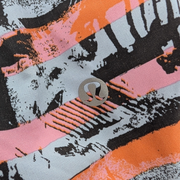 Lululemon Speed Up Shorts 2.5" Inversion Multi | Size 10 | Pink Orange Black - Picture 10 of 15
